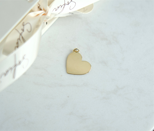 Maxi heart charm