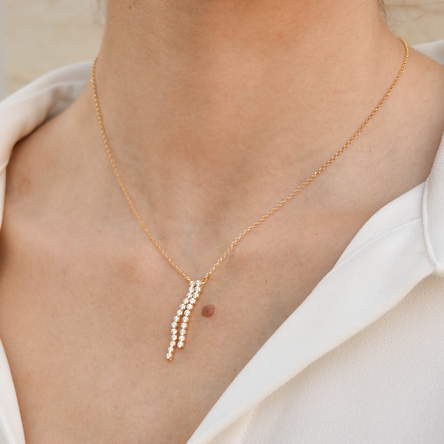 Two lines Crystal Pendant