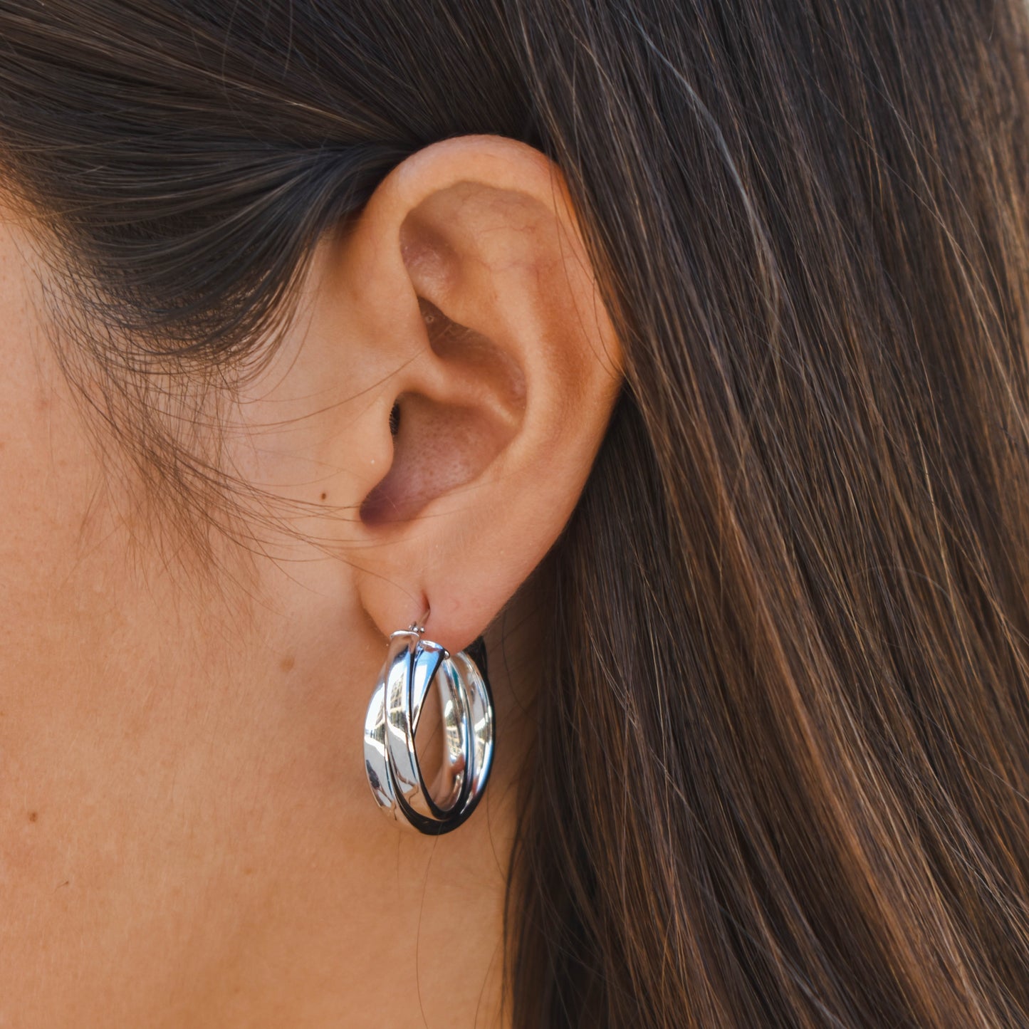 L Twisted Triple Hoop
