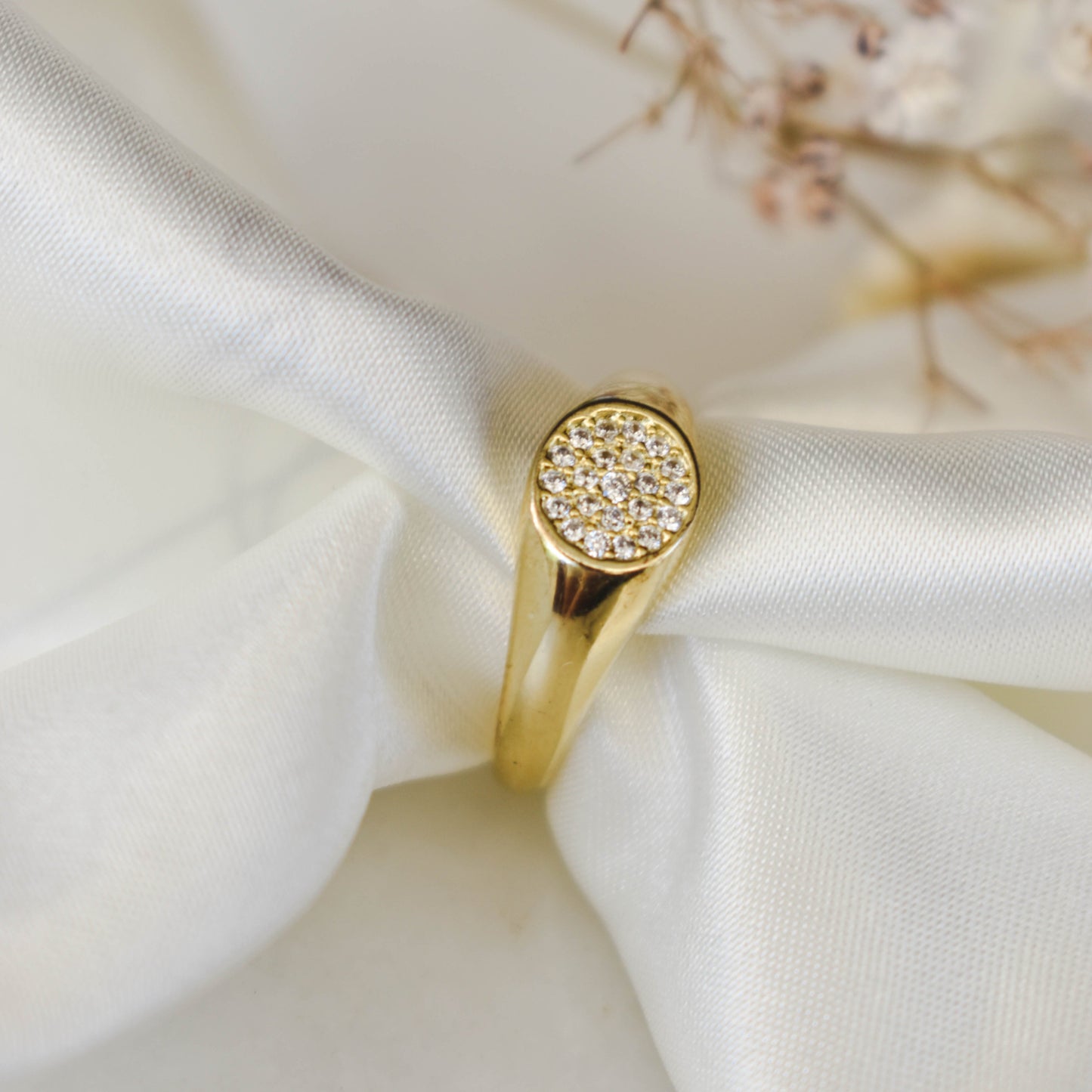 Sparkling Circle