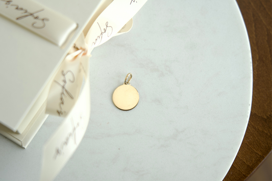Midi circle charm