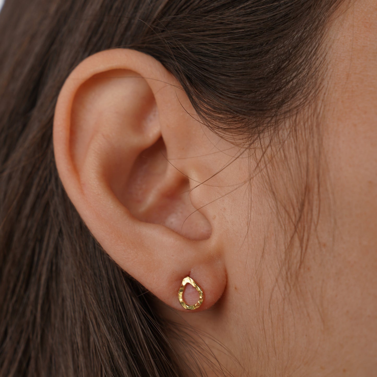 Tiny drop Earring