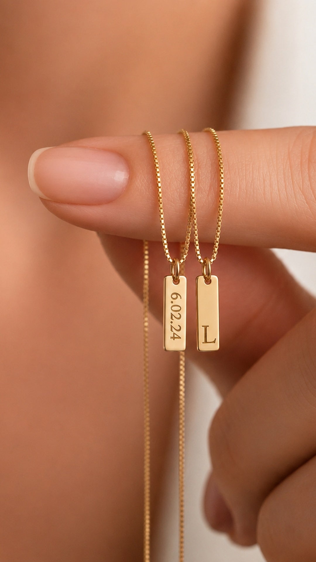 Tiny plate charm